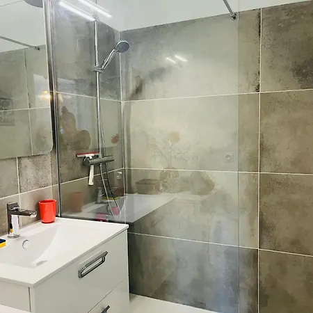 Maison Des Pins - Jardin, Calme Et -