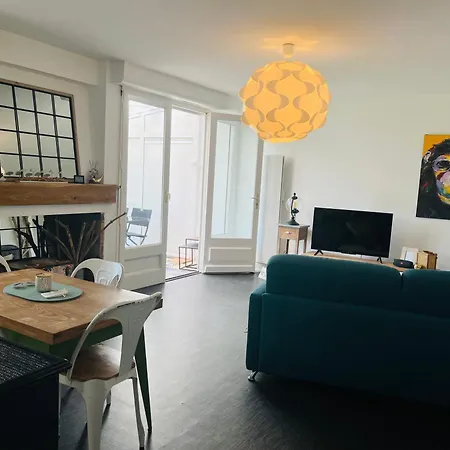 Vakantiehuis Maison Des Pins - Jardin, Calme Et -