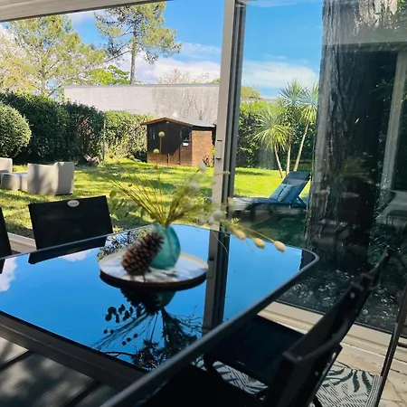 Holiday home Maison Des Pins - Jardin, Calme Et - Lock'inn *